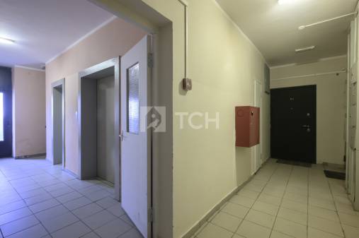 2-комн. квартира, посёлок городского типа Свердловский, Заречная улица, 3, #id1980858