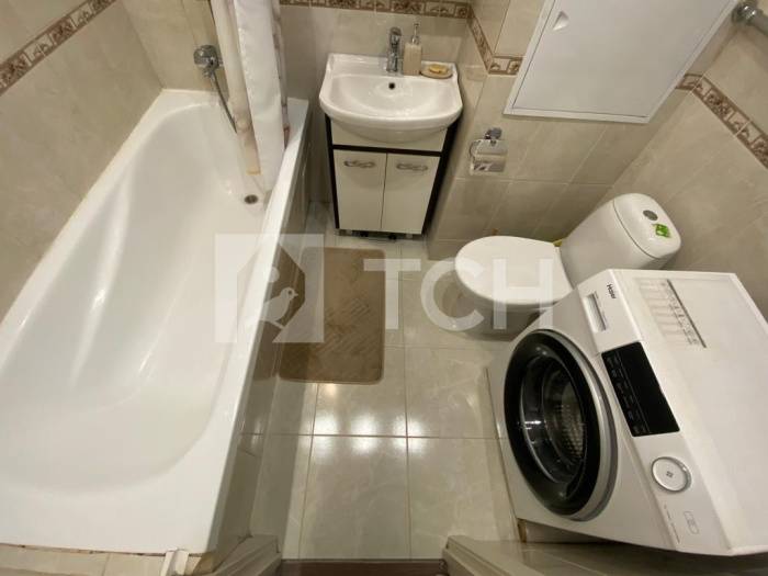 1-комн. Квартира, рабочий посёлок Свердловский, улица Строителей, 6, #id617414