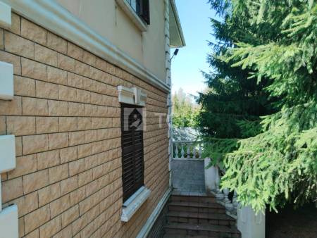 Дом, Троицкий административный округ, деревня Чириково, улица 1-й Автопарк, 2, #id1760731