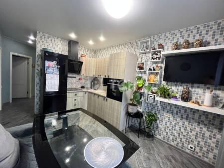 2-комн. квартира, Ивантеевка, Хлебозаводская улица, 28к1, #id1798864