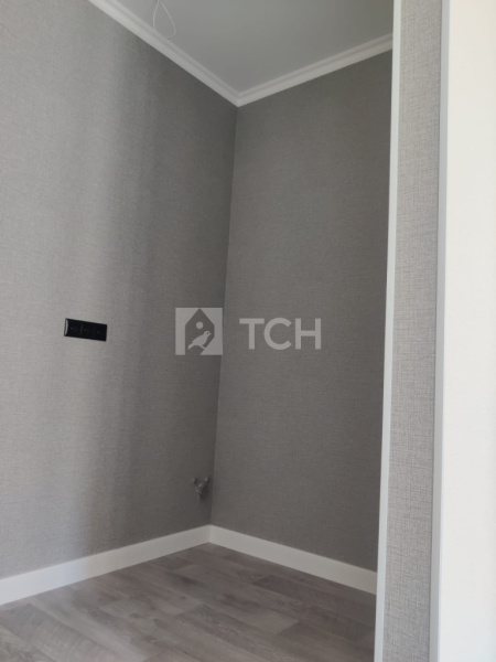 Квартира-студия, посёлок городского типа Свердловский, Заречная улица, 14, #id1273169