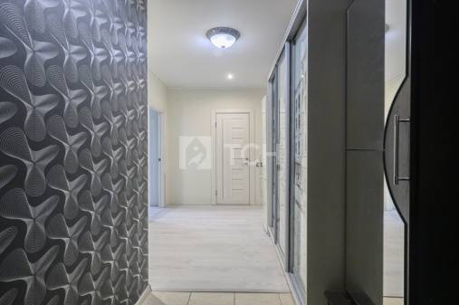 2-комн. квартира, посёлок городского типа Свердловский, Заречная улица, 3, #id1980858