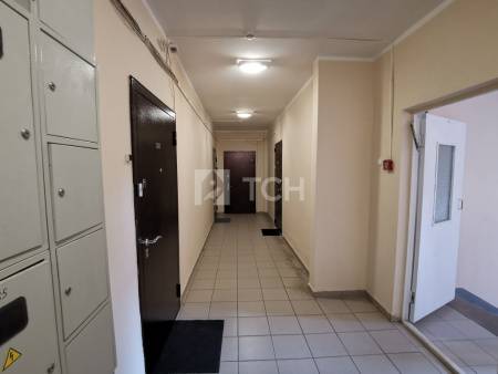 Квартира-студия, посёлок городского типа Свердловский, улица Михаила Марченко, 10, #id1946574