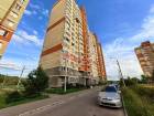 2-комн. квартира, посёлок городского типа Свердловский, Берёзовая улица, 2, #id2283390