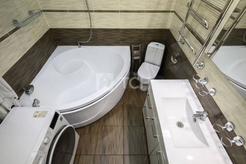 1-комн. квартира, посёлок городского типа Свердловский, улица Строителей, 12, #id1924723