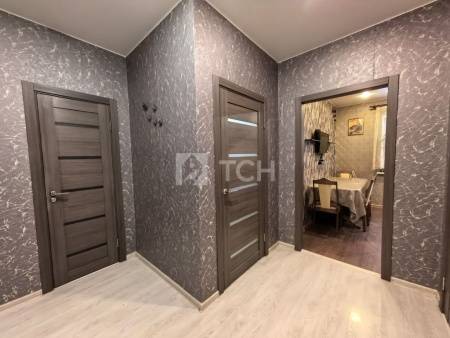 2-комн. квартира, посёлок городского типа Биокомбината, 17Б, #id1876339