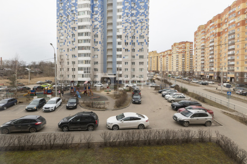 2-комн. квартира, посёлок городского типа Свердловский, Заречная улица, 10, #id1503786