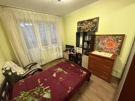 1-комн. квартира, посёлок городского типа Свердловский, улица Строителей, 20, #id1331664