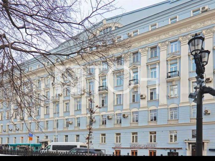 4-комн. квартира, Москва, б-р Никитский, 12 #id272850