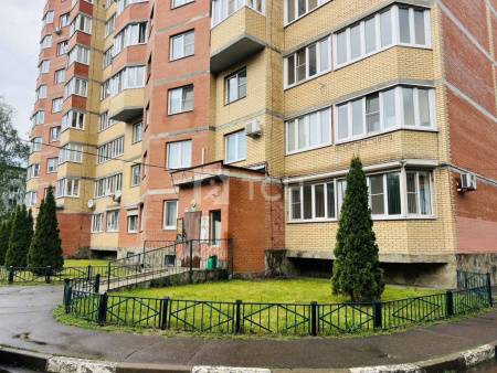 3-комн. квартира, рабочий посёлок Монино, Новинское шоссе, 2, #id1400400