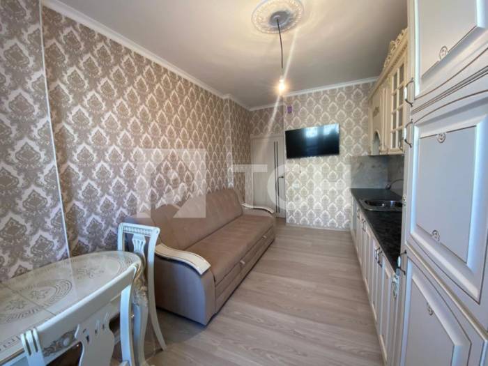 2-комн. Квартира, рабочий посёлок Свердловский, Заречная улица, 12, #id416073