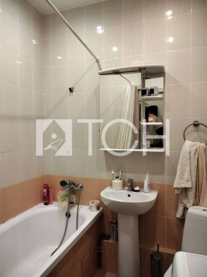 Квартира-студия, Свердловский, ул Строителей, 7 #id296925