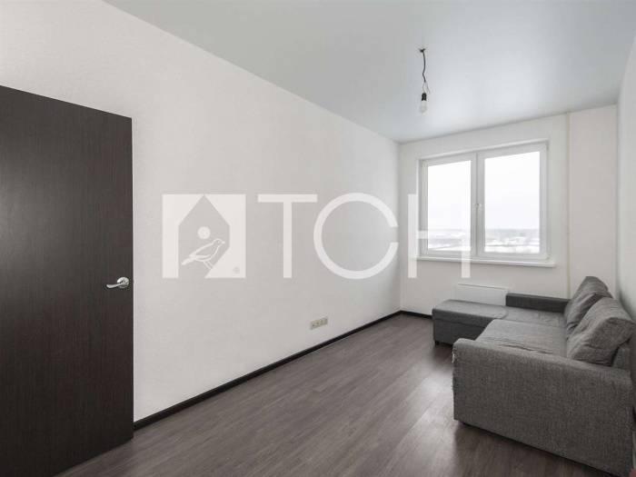 1-комн. квартира, Свердловский, ул Строителей, 9 #id297600