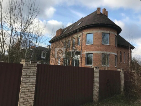 Дом, Новомосковский административный округ, посёлок Красные Горки, улица Вишнёвый Сад, 18, #id1715285