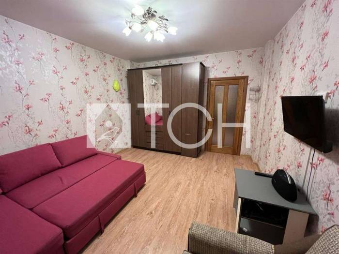 1-комн. квартира, Свердловский, ул Строителей, 2 #id298012