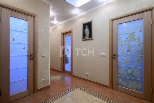 3-комн. квартира, Щёлково, Чкаловская улица, 10, #id2034172