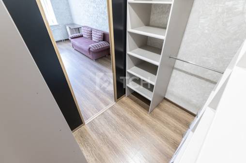 2-комн. квартира, рабочий посёлок Лесной, Школьная улица, 2А, #id1644035