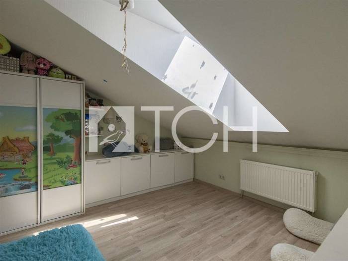4-комн. квартира, Лесные Поляны, мкр Полянка, 162 #id282687