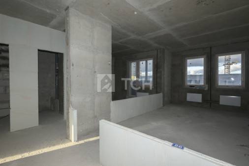 2-комн. квартира, посёлок городского типа Свердловский, улица Строителей, 3, #id1924697