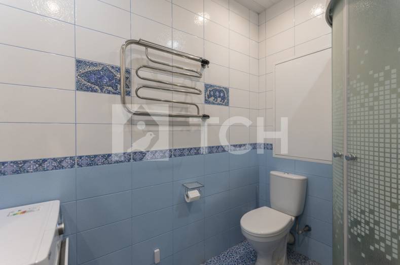 2-комн. Квартира, рабочий посёлок Свердловский, Берёзовая улица, 4, #id725685