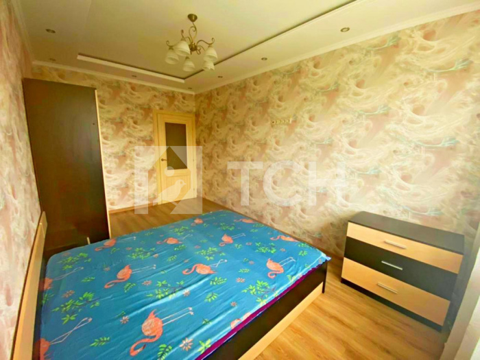 2-комн. Квартира, рабочий посёлок Свердловский, Берёзовая улица, 8, #id401096