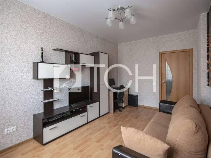 2-комн. квартира, Свердловский, ул Березовая, 8 #id278367