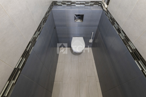 2-комн. квартира, посёлок городского типа Свердловский, Заречная улица, 10, #id1503786