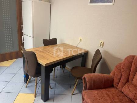 2-комн. квартира, Ивантеевка, Хлебозаводская улица, 8, #id1350286