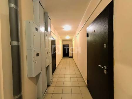 2-комн. квартира, посёлок городского типа Свердловский, Берёзовая улица, 2, #id2283390