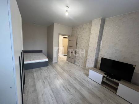 1-комн. квартира, посёлок городского типа Свердловский, улица Строителей, 12, #id1962374