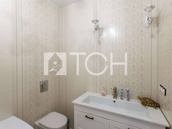 5-комн. квартира, Лесные Поляны, мкр Полянка, 164 #id303104