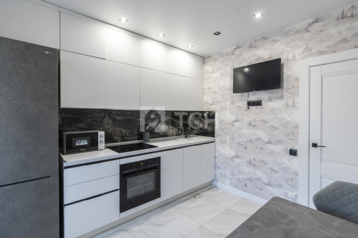 2-комн. квартира, посёлок Мебельной Фабрики, Рассветная улица, 5, #id1229383