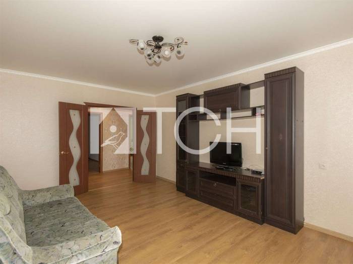 3-комн. квартира, Свердловский, ул Заводская, 3 #id258344