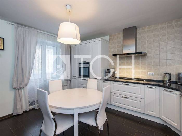 5-комн. квартира, Королев, пр-кт Космонавтов, 41к1 #id270790