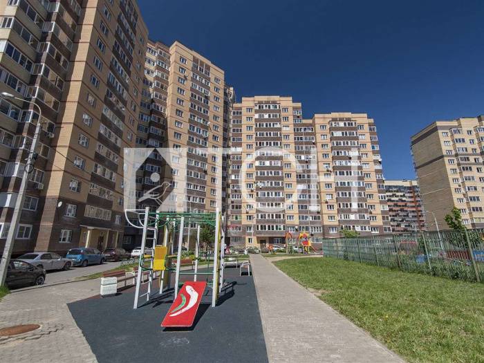 1-комн. квартира, Свердловский, ул Строителей, 2 #id283392