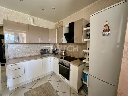 1-комн. квартира, посёлок городского типа Свердловский, Заречная улица, 7, #id1856431