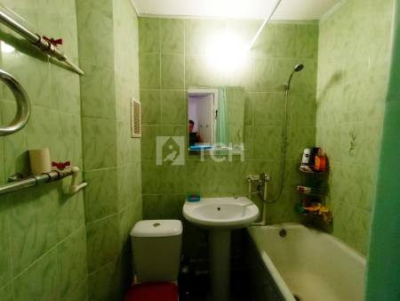 2-комн. квартира, посёлок Биокомбината, 39, #id2188754