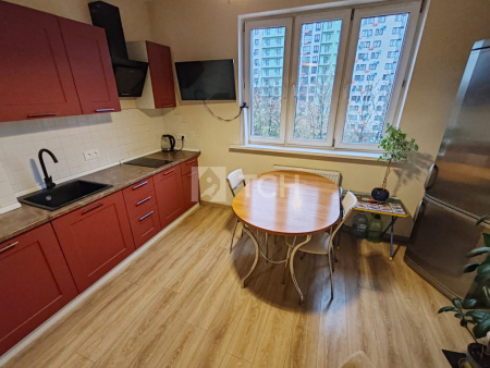 2-комн. квартира, Ивантеевка, Заводская улица, 12А, #id1862639