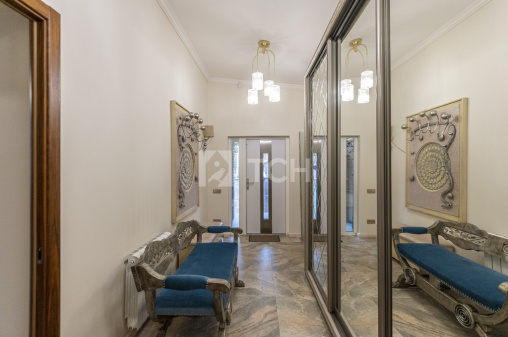 Дом, г.о. Пушкинский, коттеджный посёлок Новое Бортнево, Российская улица, #id1241435