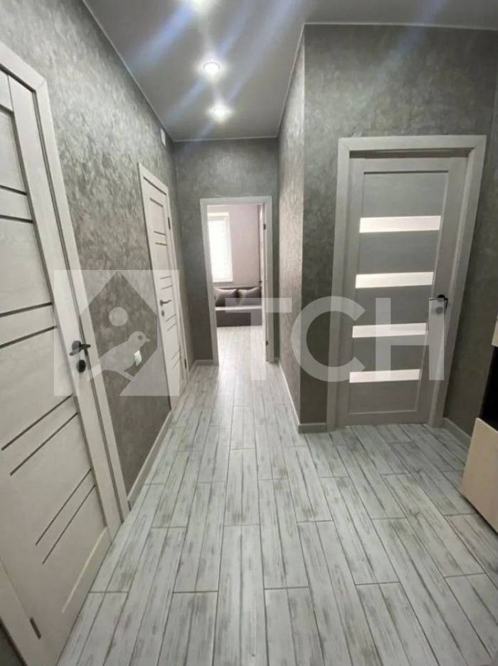 1-комн. Квартира, рабочий посёлок Свердловский, улица Строителей, 18, #id377734