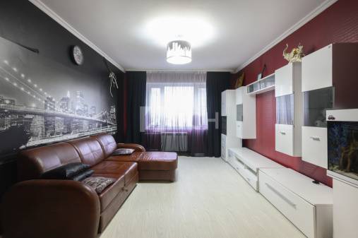 3-комн. квартира, посёлок Биокомбината, 27, #id1966096