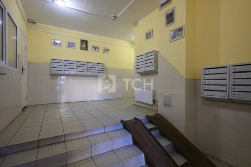 1-комн. квартира, посёлок городского типа Свердловский, Заречная улица, 7, #id1856431