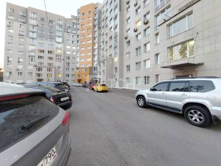 1-комн. квартира, Ивантеевка, Заводская улица, 12, #id1769090