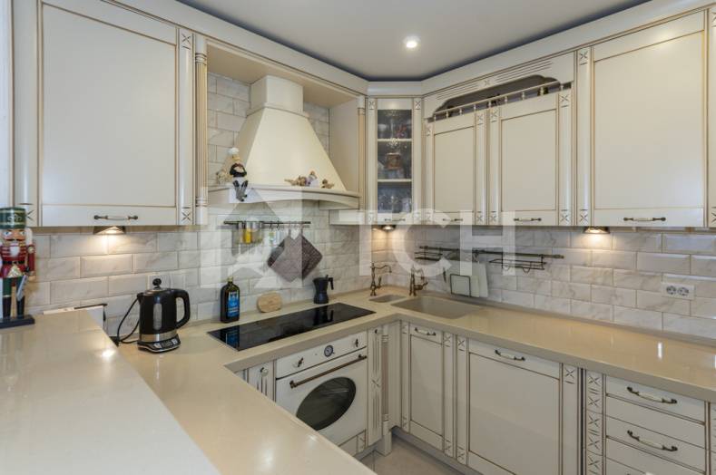3-комн. Квартира, Балашиха, улица Евстафьева, 3, #id395944