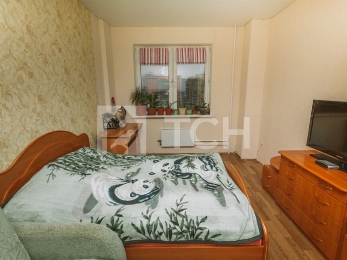 2-комн. Квартира, рабочий посёлок Свердловский, Заречная улица, 8, #id358894