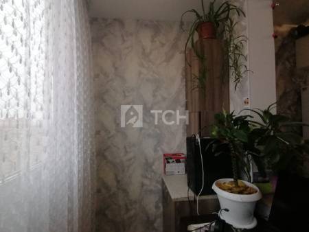 1-комн. квартира, посёлок городского типа Свердловский, улица Строителей, 9, #id1907626