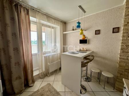 1-комн. квартира, посёлок городского типа Свердловский, Заречная улица, 7, #id1856431