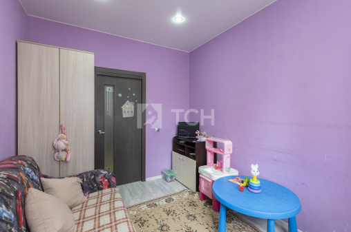 2-комн. квартира, посёлок городского типа Свердловский, Заречная улица, 10, #id1503786