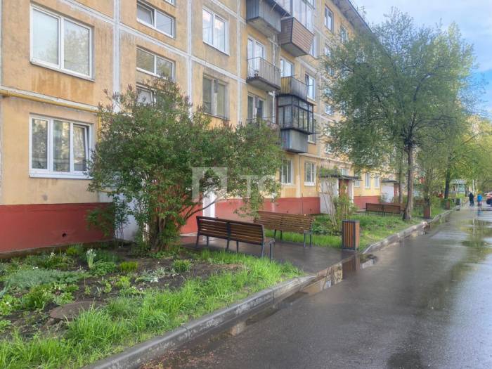 2-комн. квартира, дачный посёлок Загорянский, улица Ватутина, 33, #id1581299