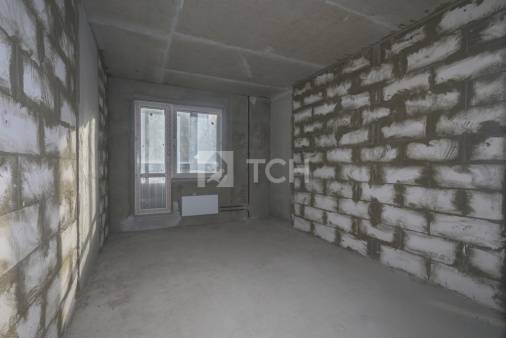 2-комн. квартира, посёлок городского типа Свердловский, улица Строителей, 3, #id1924697